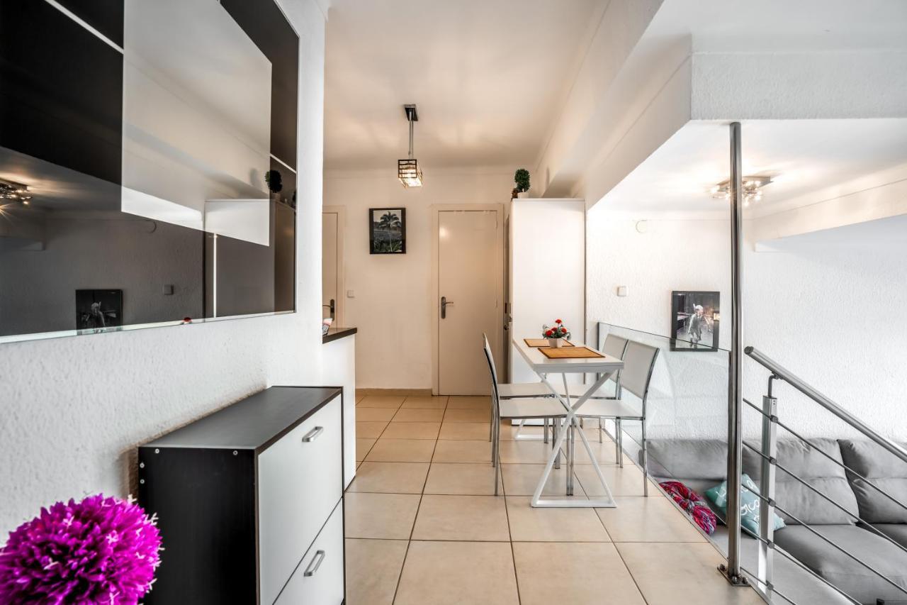 Apartamento Welcs Emp 018 Con Terraza Frente Al Mar Apartment Empuriabrava Bagian luar foto